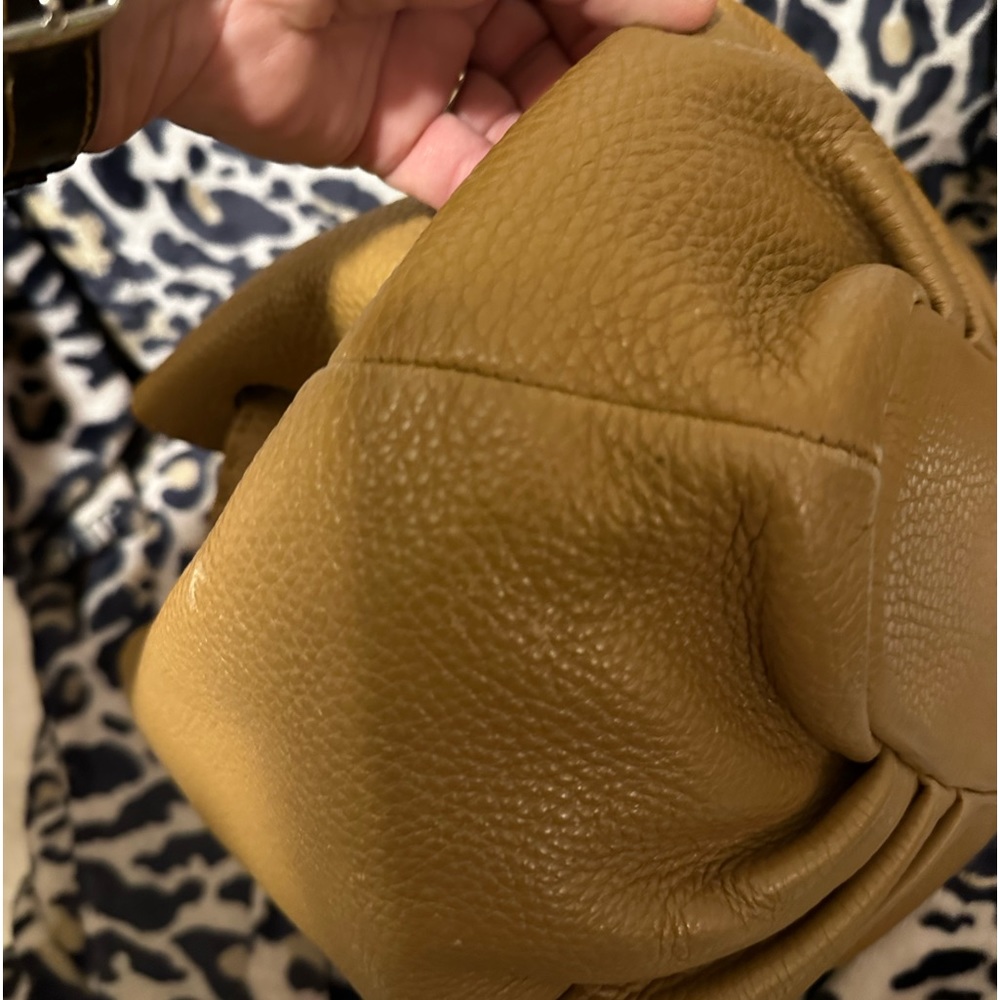 GUC FENDI SHOULDER BAG - Picture 9 of 12